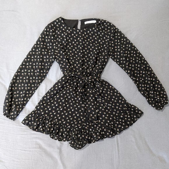 Atmos&Here - Cheri Frilled Hem Floral Playsuit (Size 6) - Picture 2 of 5